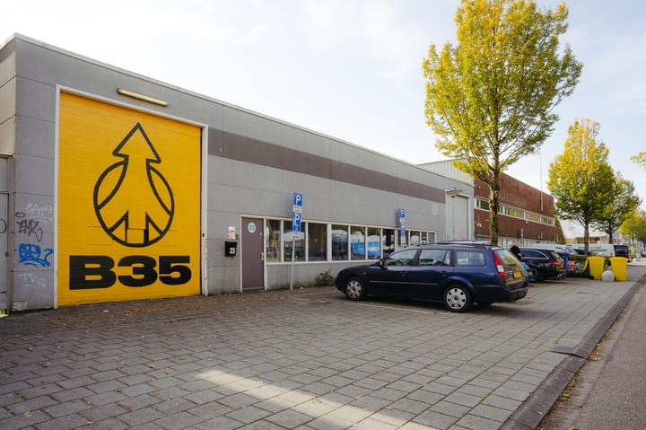 Basisweg 35