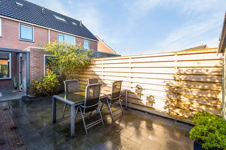 Foto 4 van Baanderheugte 38