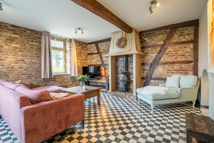 Foto 2 van Hegge 150