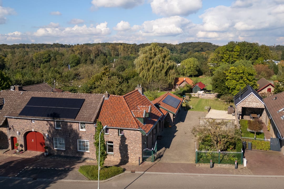 Foto 26 van Hegge 150