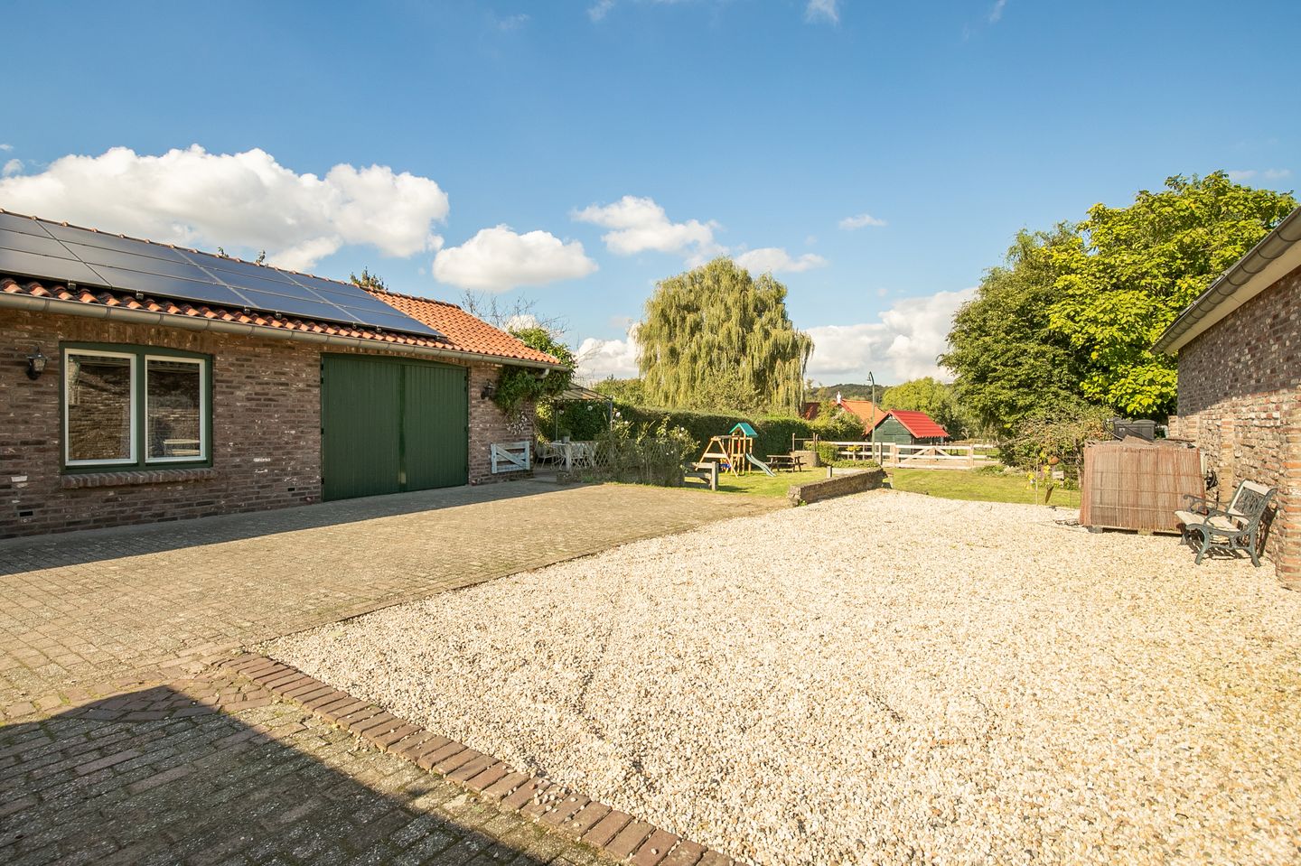 Foto 29 van Hegge 150