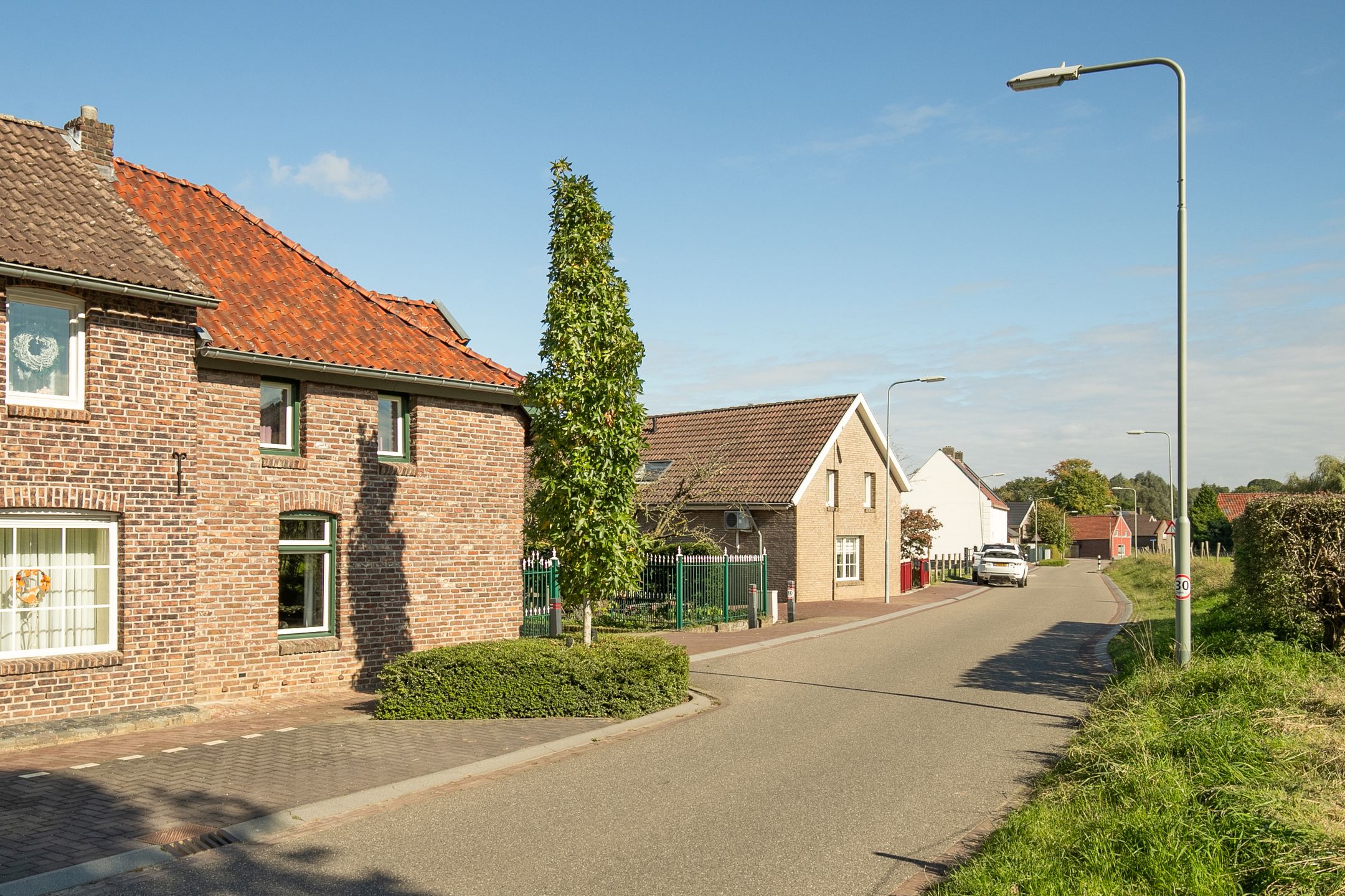 Foto 45 van Hegge 150