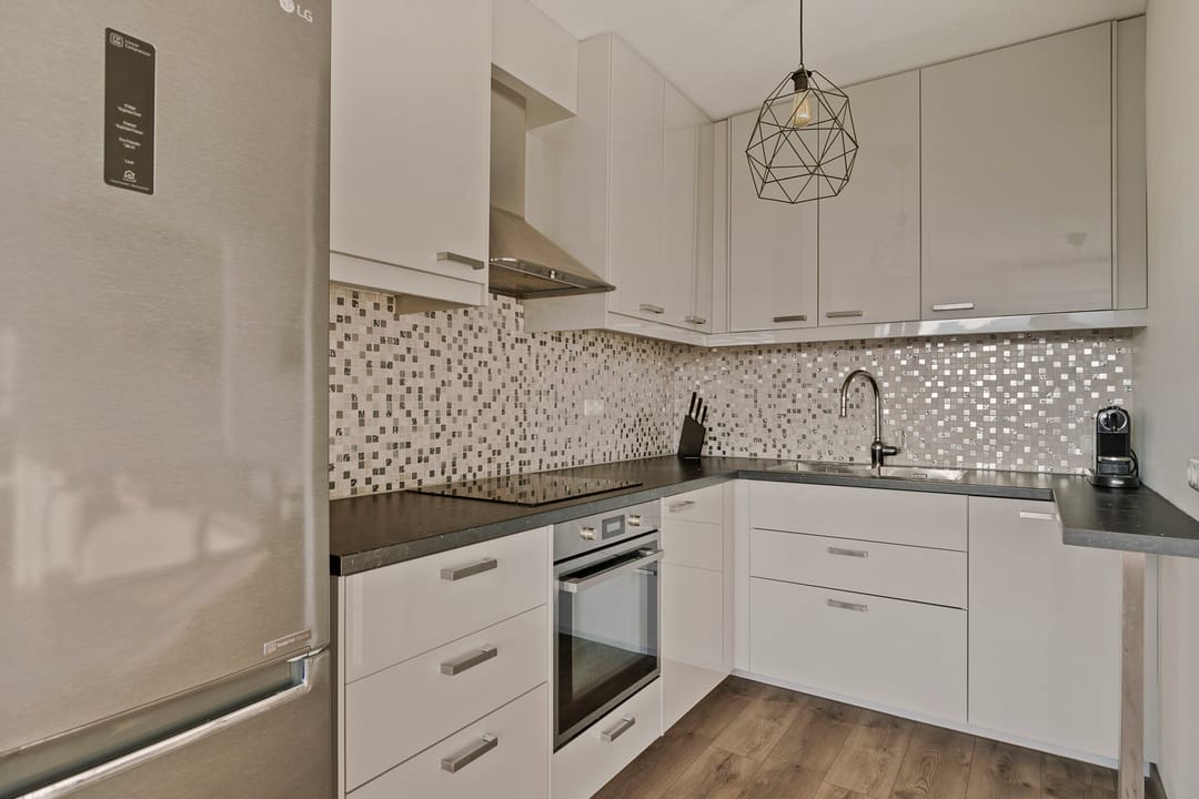 Photo 2 of Weena 801