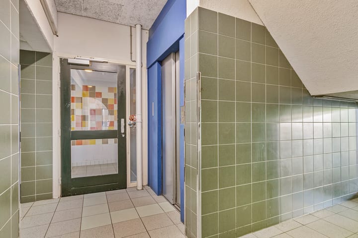 Photo 6 of Weena 801