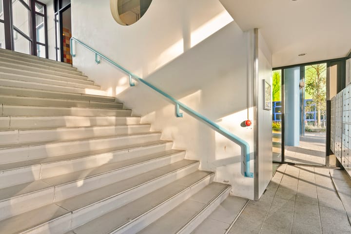 Photo 7 of Weena 801