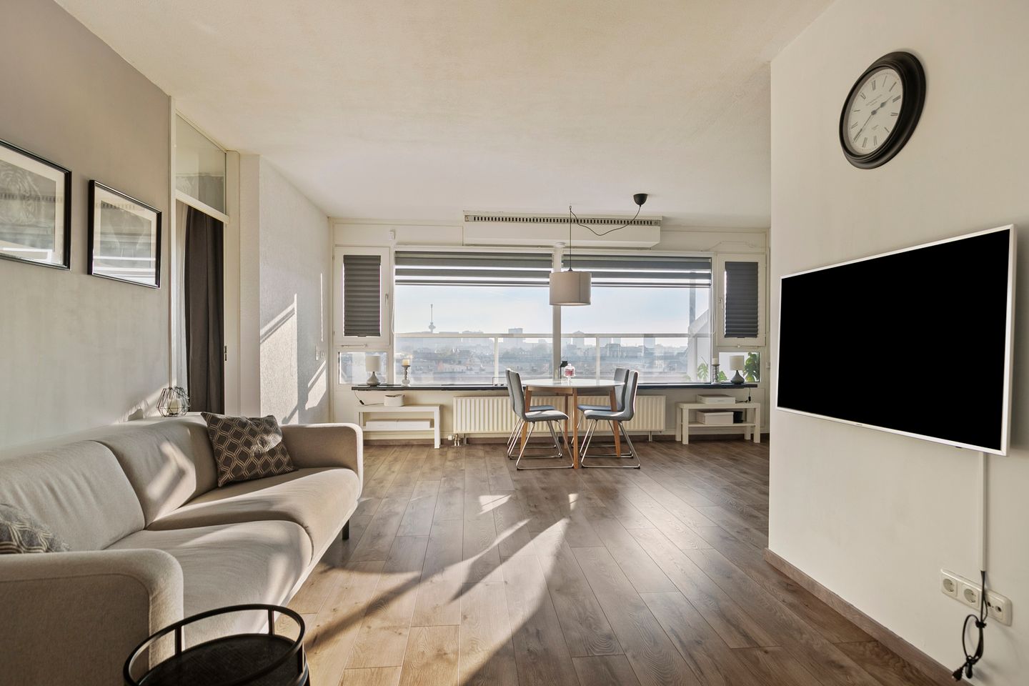 Photo 10 of Weena 801