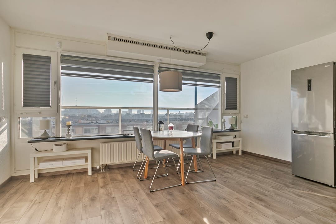 Photo 11 of Weena 801