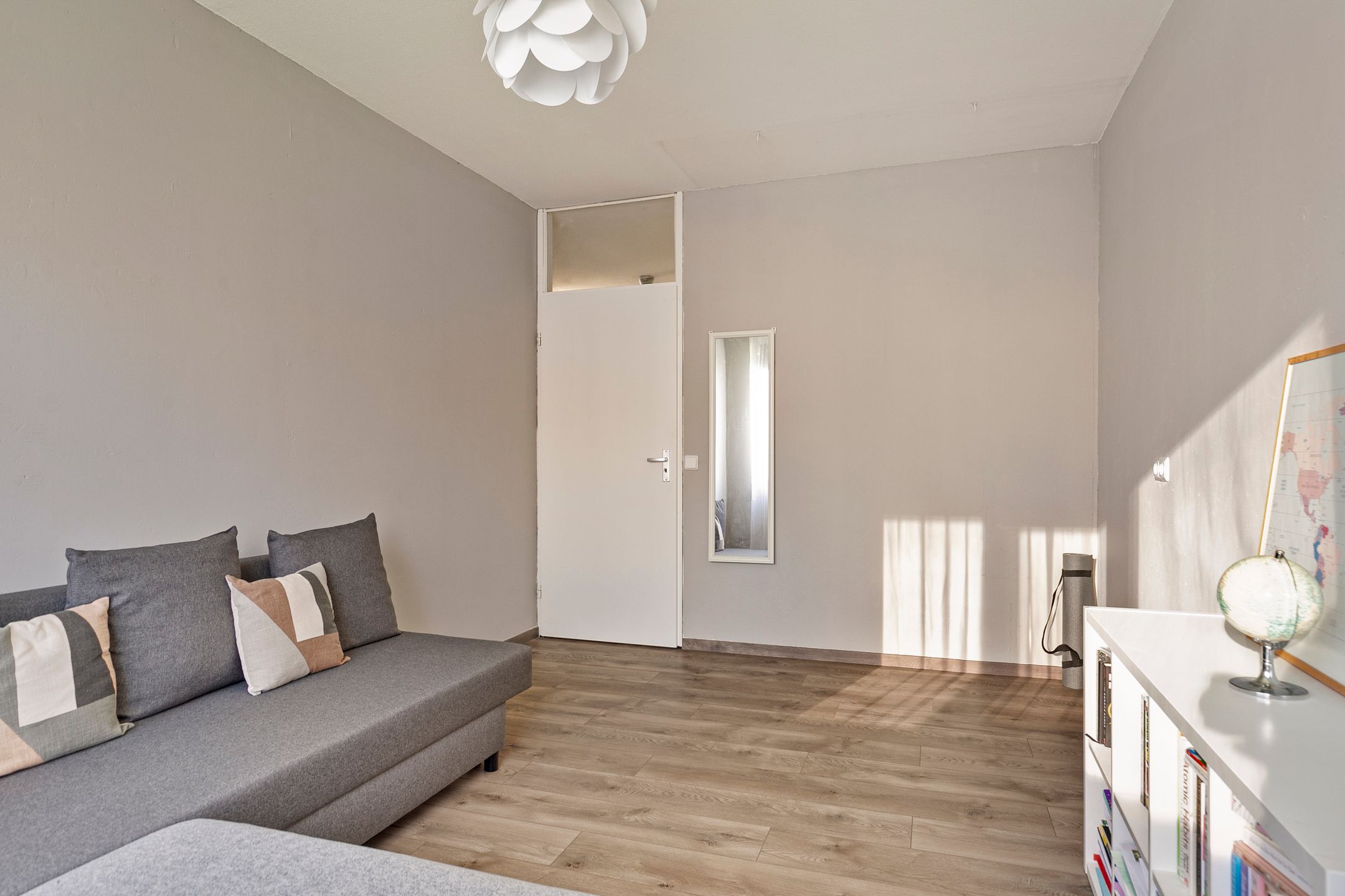 Photo 21 of Weena 801