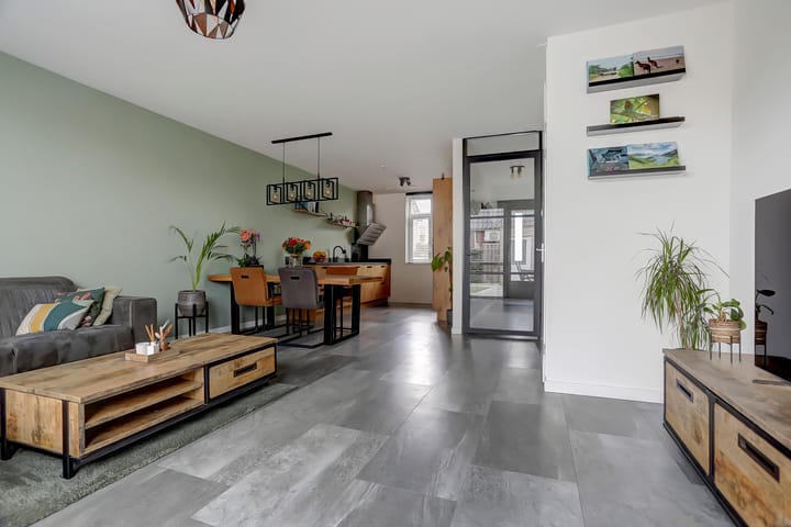 Foto 14 van Vivellihof 16