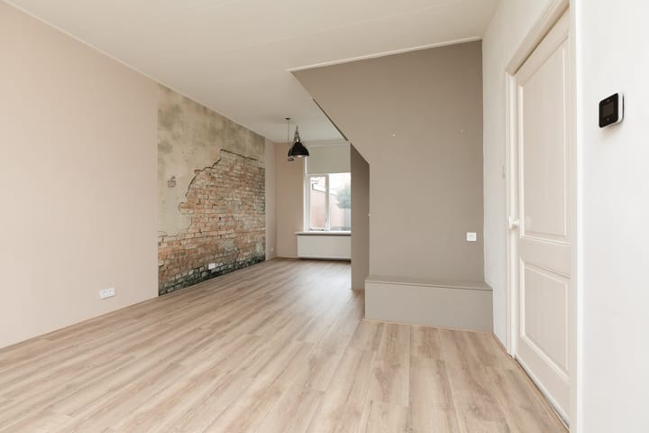 Foto 5 van 2e Hollandiastraat 30