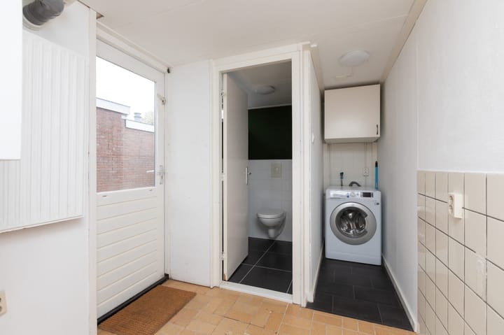 Foto 10 van 2e Hollandiastraat 30