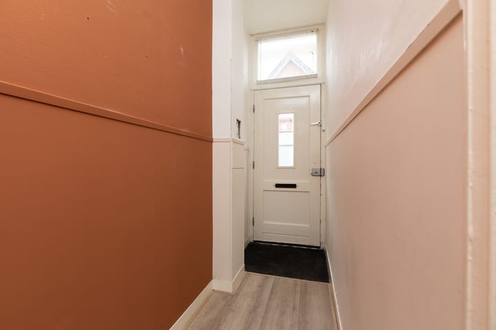 Foto 12 van 2e Hollandiastraat 30