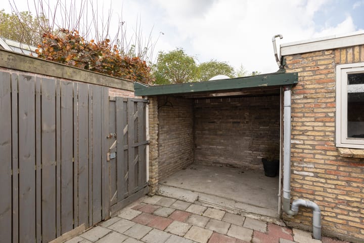 Foto 27 van 2e Hollandiastraat 30