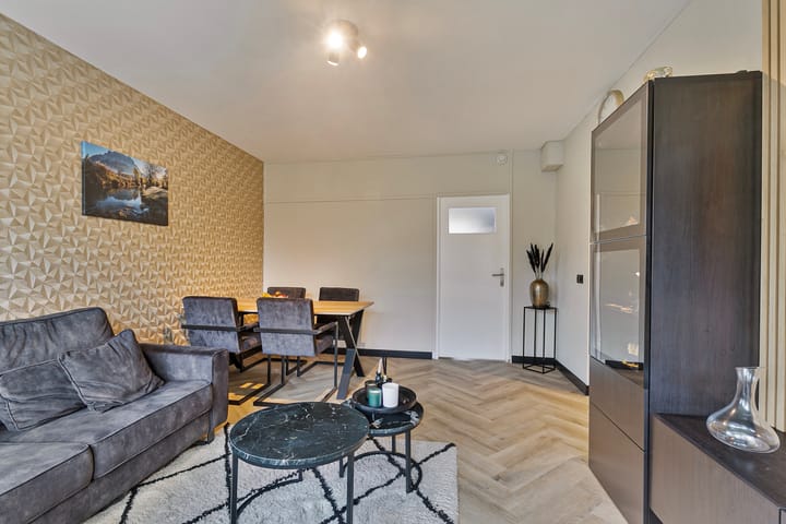 Foto 13 van Dahliastraat 254