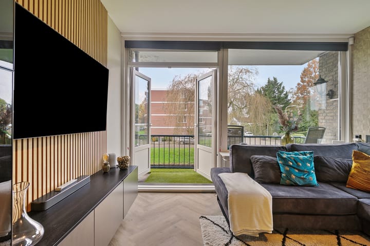 Foto 14 van Dahliastraat 254