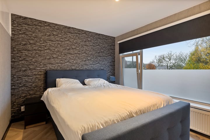 Foto 22 van Dahliastraat 254