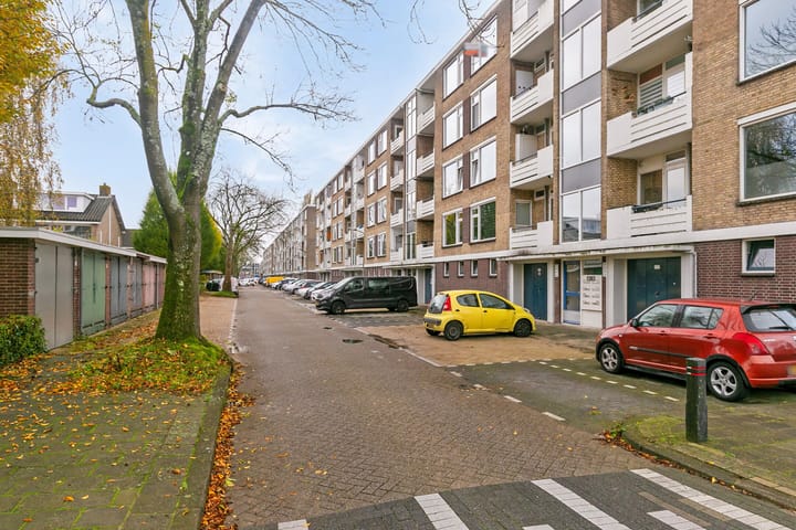 Foto 26 van Dahliastraat 254