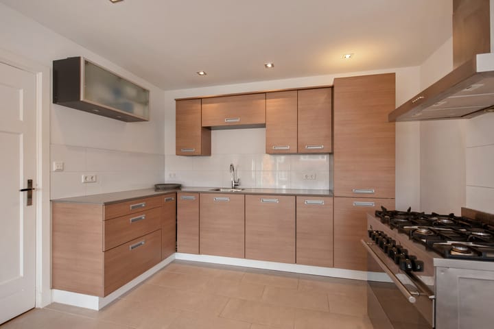 Foto 19 van Albert Verweystraat 124