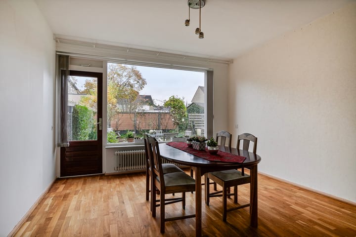 Foto 9 van Boterbloem 16