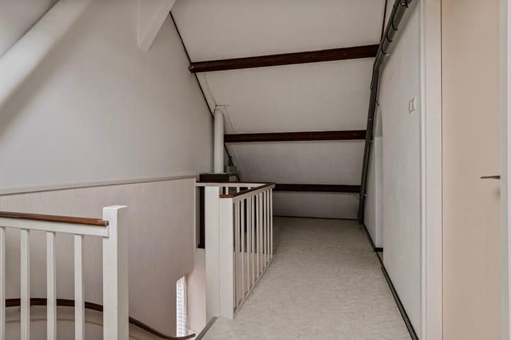 Foto 32 van Boterbloem 16