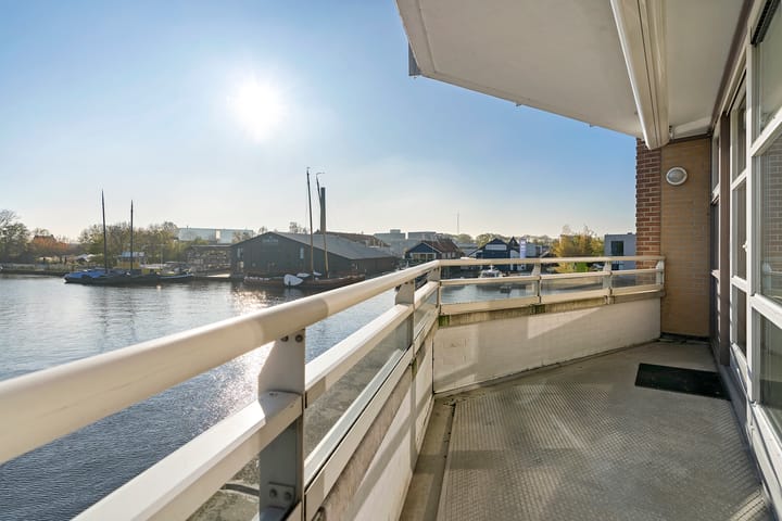 Foto 32 van Boegspriet 56