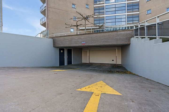 Foto 49 van Boegspriet 56