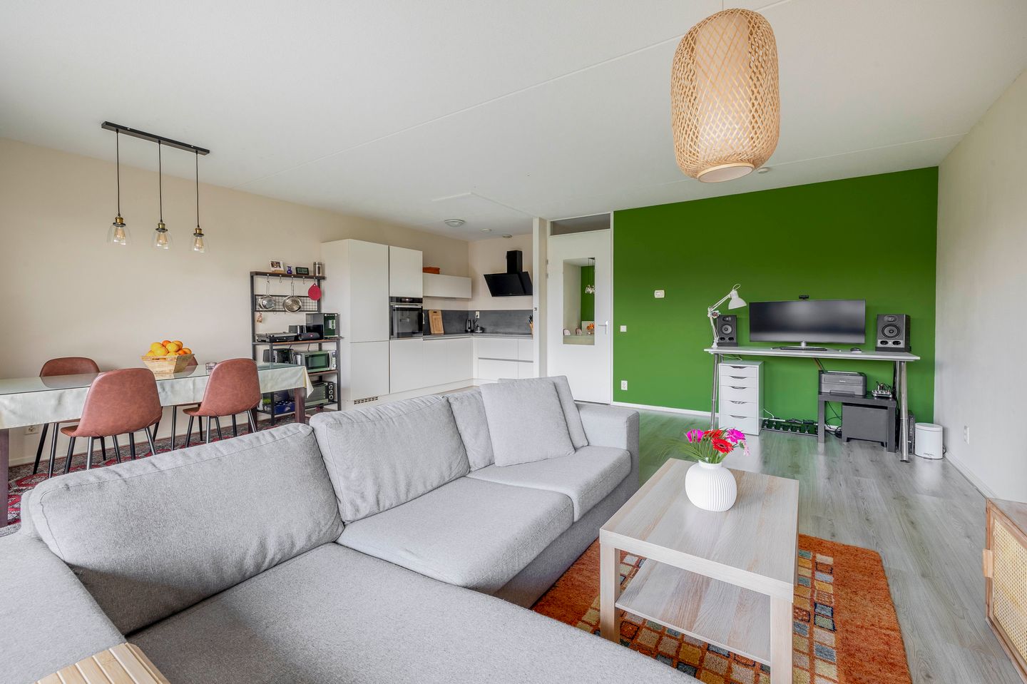 Foto 10 van Plein 15 Augustus 6