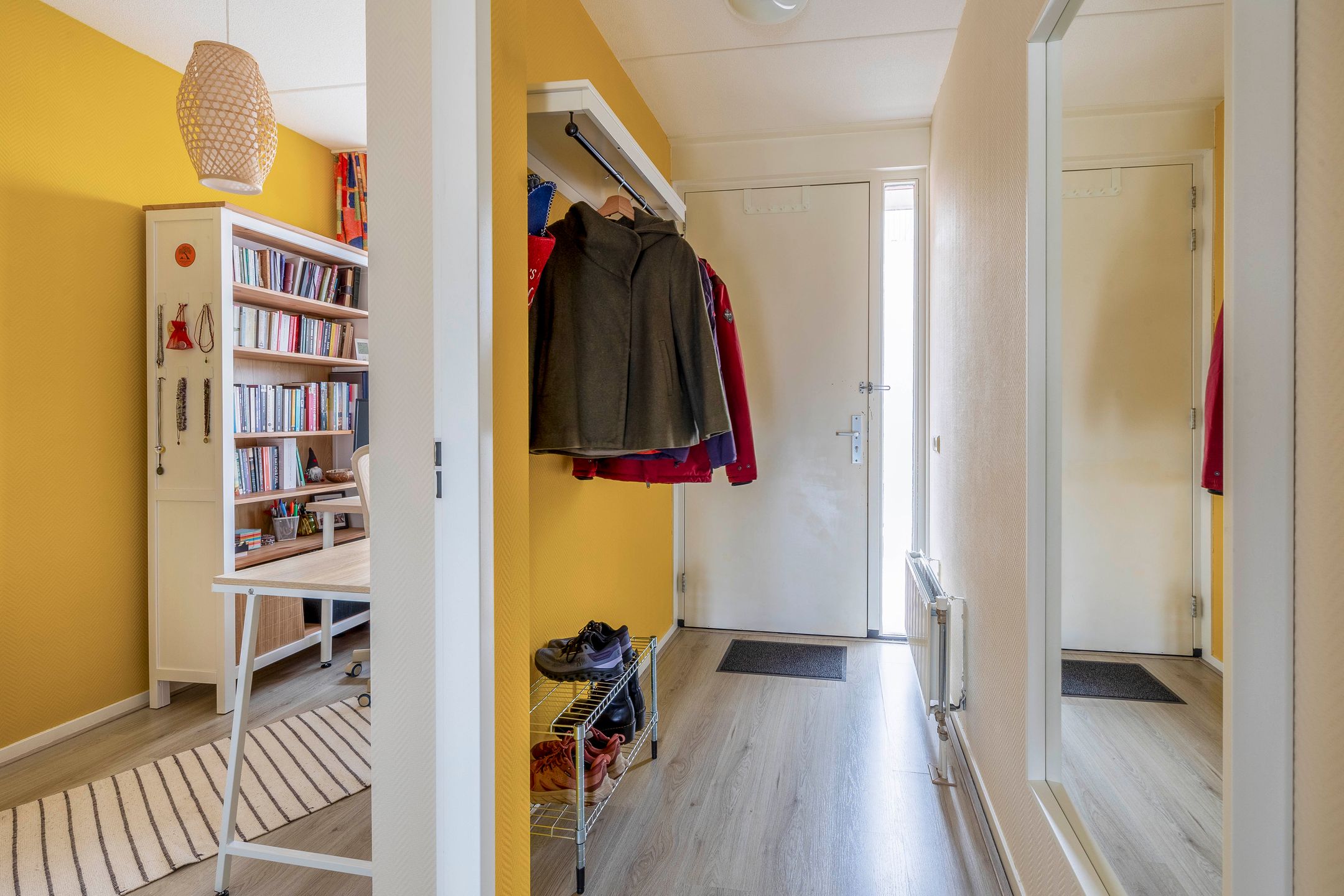 Foto 6 van Plein 15 Augustus 6