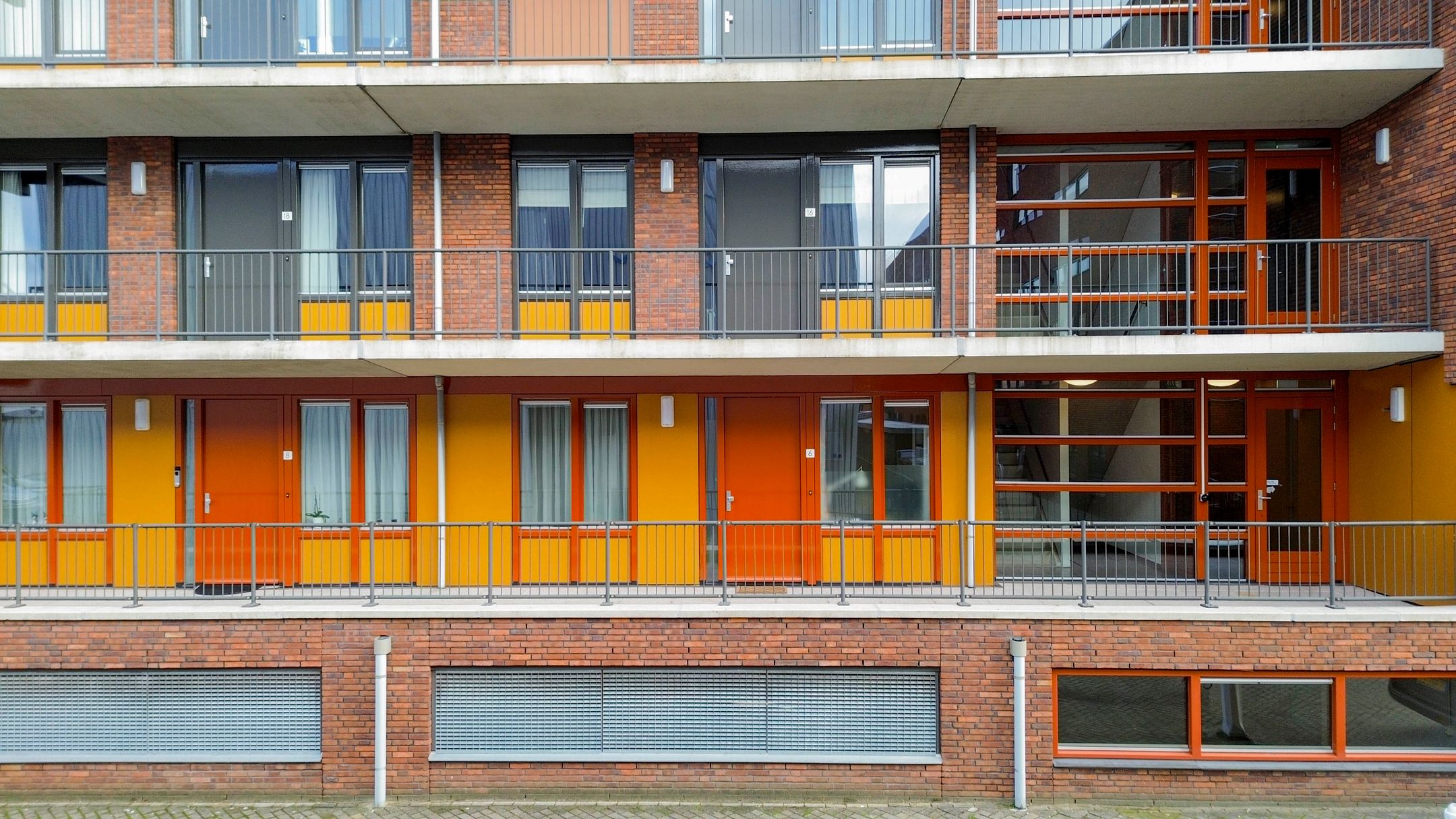 Foto 33 van Plein 15 Augustus 6