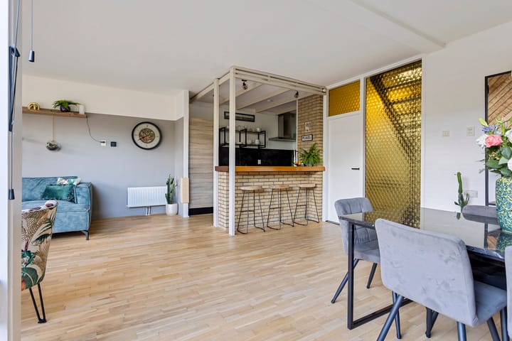 Foto 17 van Timothee 28