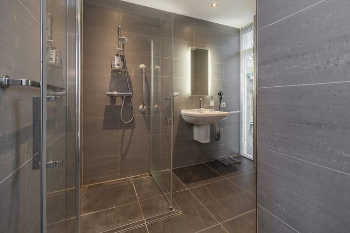 Foto 22 van Bloemendaallaan 10