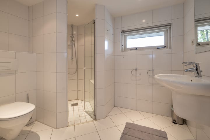 Foto 30 van Bloemendaallaan 10