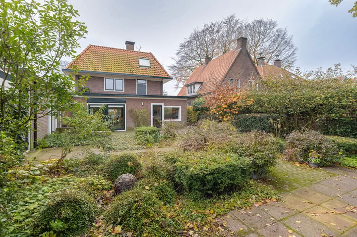 Foto 40 van Bloemendaallaan 10