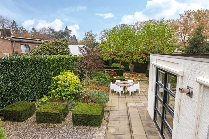 Foto 40 van Edo Bergsmastraat 5