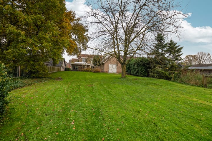 Foto 61 van Beekstraat 27