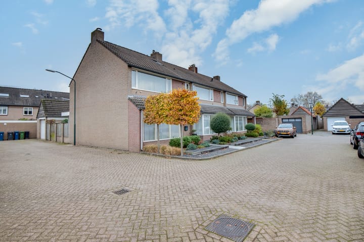 Foto 28 van Boterbloemstraat 1