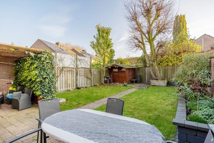 Foto 16 van Boterbloem 32