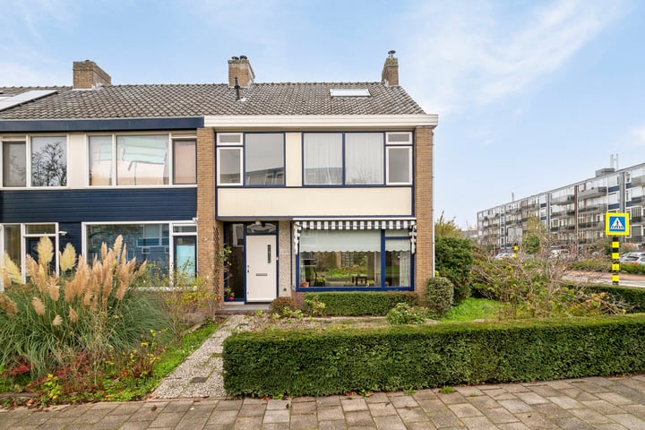 Bekijk foto 4 van De Genestetstraat 27