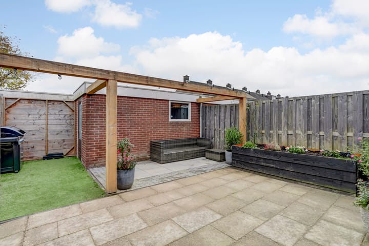 Foto 32 van Klooslaan 42