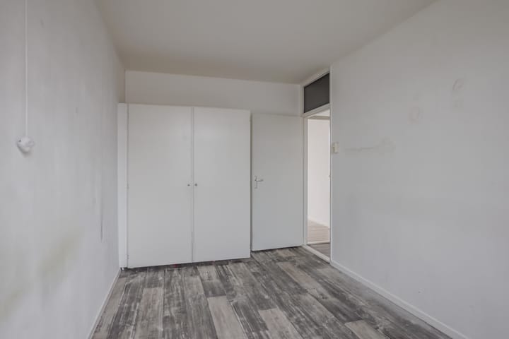 Photo 14 of Willem van Alcmadestraat 7