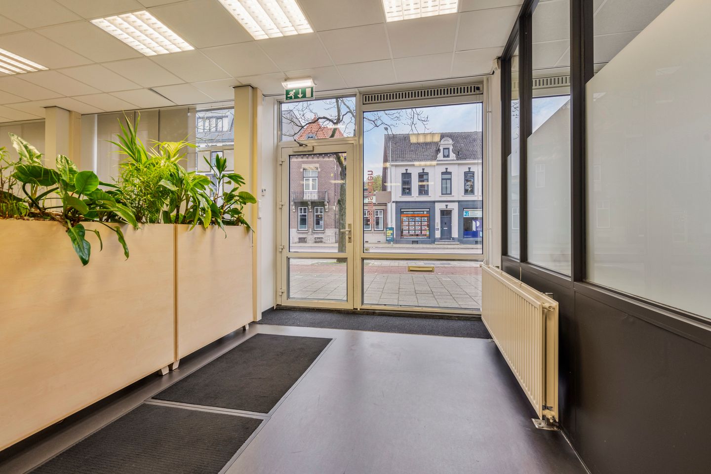 View photo 5 of Akerstraat 23