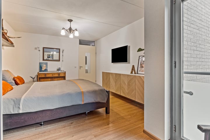 Photo 15 of Livingstonestraat 62