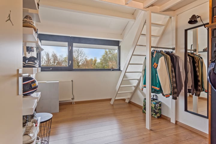 Photo 19 of Livingstonestraat 62