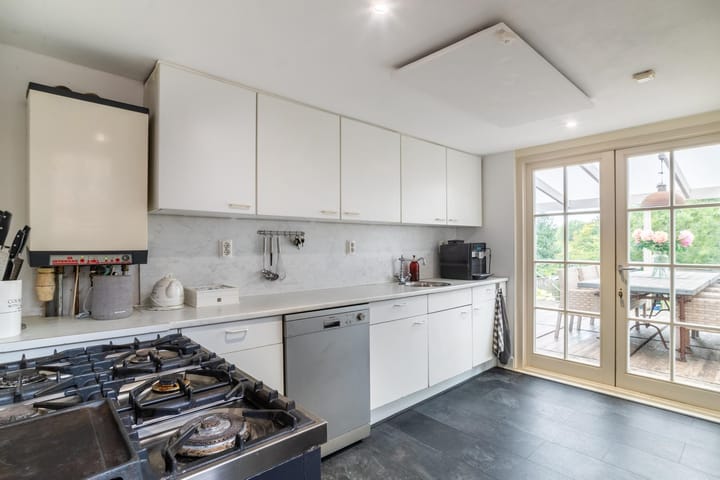 Foto 11 van Aalsmeerderdijk 663