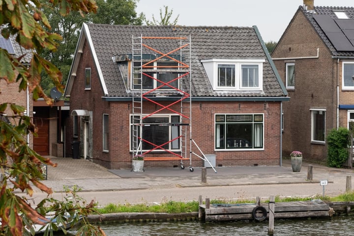 View photo of Aalsmeerderdijk 664