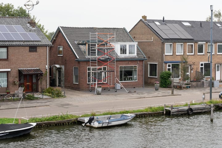 Bekijk foto 2 van Aalsmeerderdijk 664