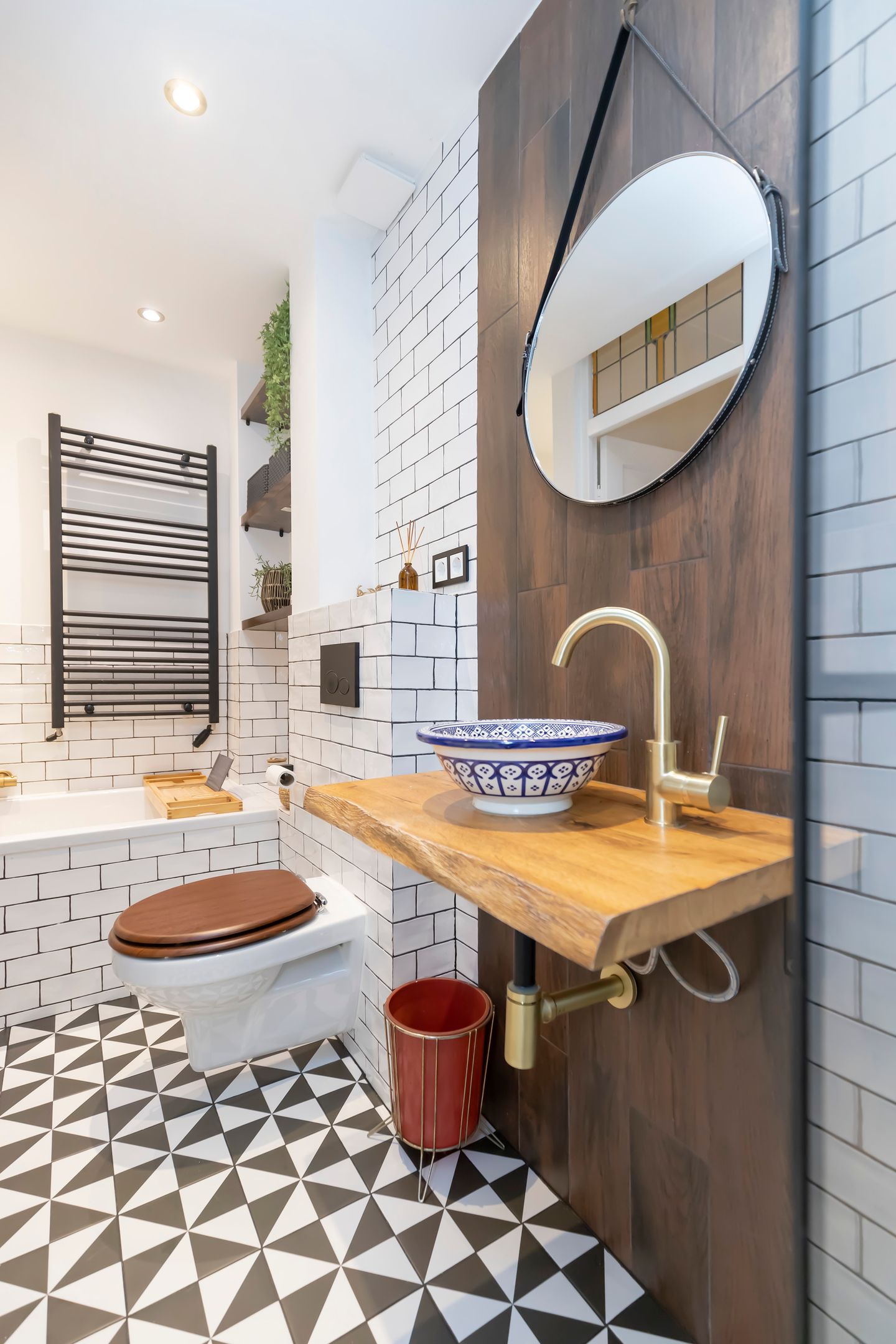 Photo 10 of Hunzestraat 118-H