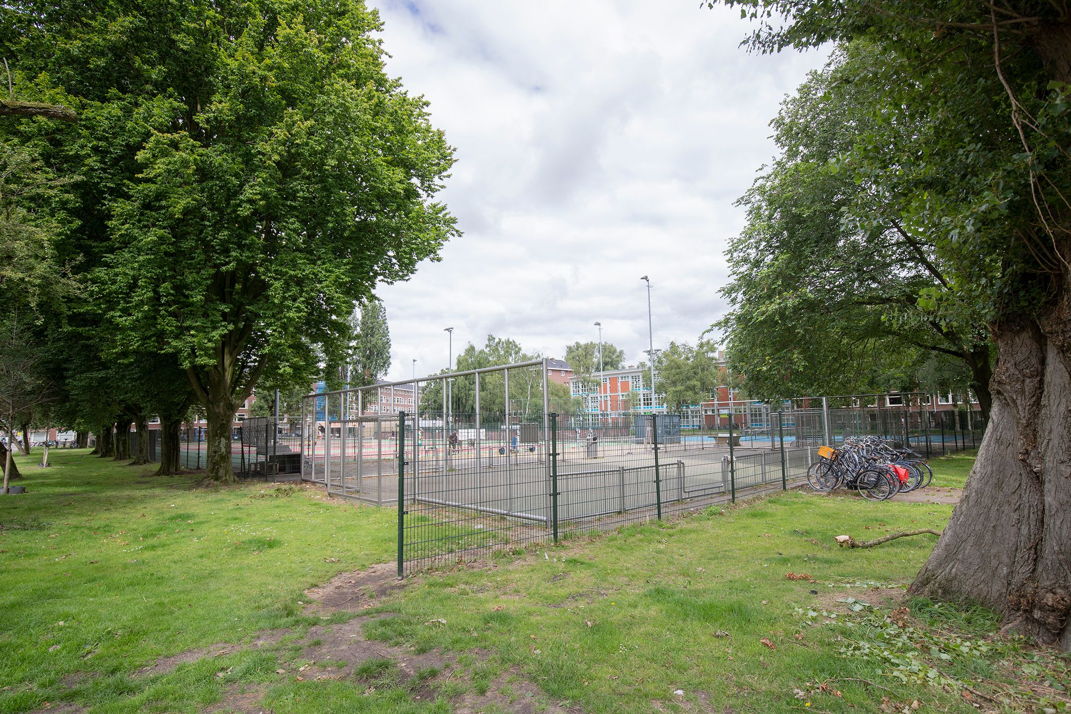 Photo 30 of Hunzestraat 118-H