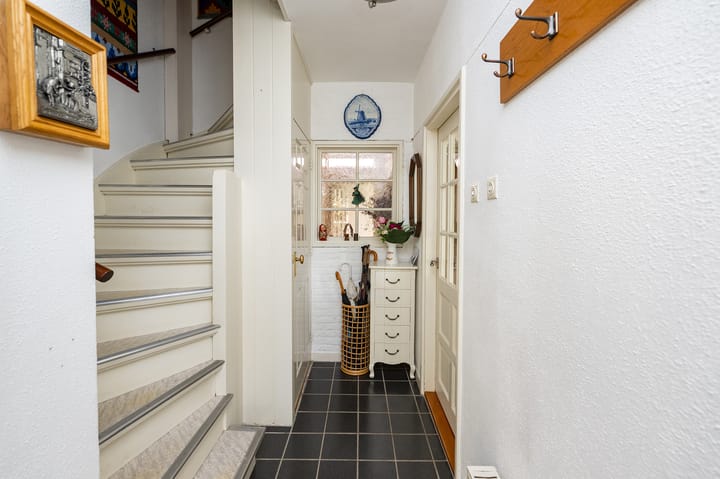 Foto 11 van Larixstraat 38