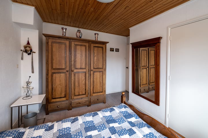 Foto 15 van Larixstraat 38